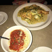 Gino's Italian And Pizza food
