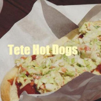 Tete Hot Dogs food