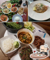 Tuk Tuk Thai Kitchen Takeaways food