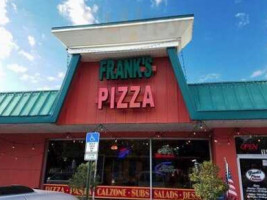 Frank's Pizza outside