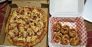 Four Brothers Pizza food