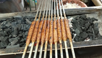 Abdul Wahid Kakori Seekh Kebab food