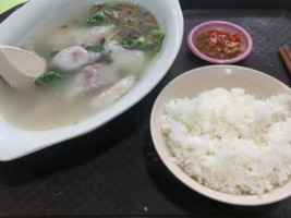 Piao Ji Fish Porridge food
