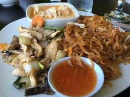 Thai Thai Asian Bistro food