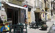 Caffe Del Borgo inside
