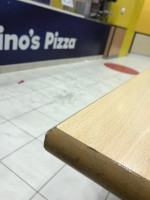 Domino's Pizza Calzadas inside