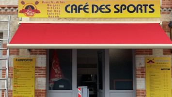 cafe des sports inside