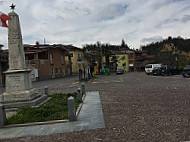 Rocca Rostia outside