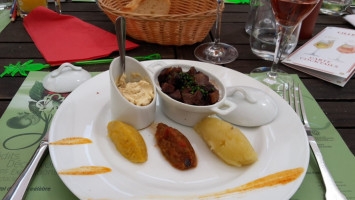 Restaurant L'Amphitryon food