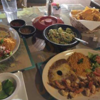Don Gus Mexican Seafood food