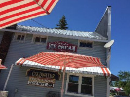 Coldwater Ice Cream outside
