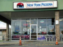 New York Pizzeria inside