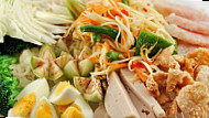 Lao Der Lao & Thai Cuisine food