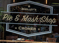 Shelley's Pie Mash Shop outside