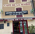 Cafe De La Mairie outside