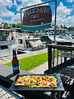 Sea-craft Waterfront Tiki food