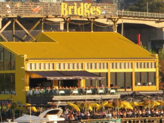 Bridges Restaurant