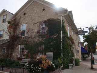 Morton's Wisconsin Inn