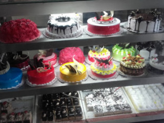 Cake N More
