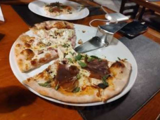 Pizza No Galpao