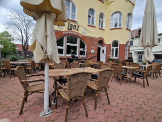Lenz Bar-restaurant