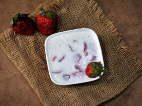 Strawberry Cream Salad