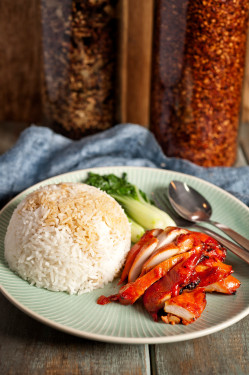Honey-Glazed BBQ Chicken with Rice mì zhī chā shāo jī fàn